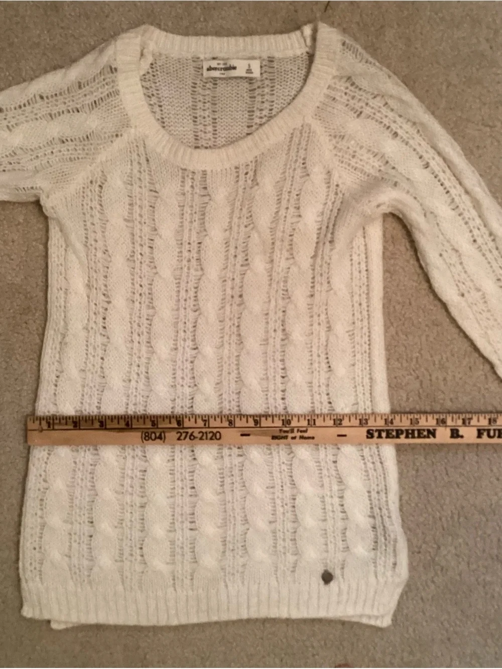 Abercrombie & Fitch Kids Cream Cable Knit Pullover Sweater Size S
